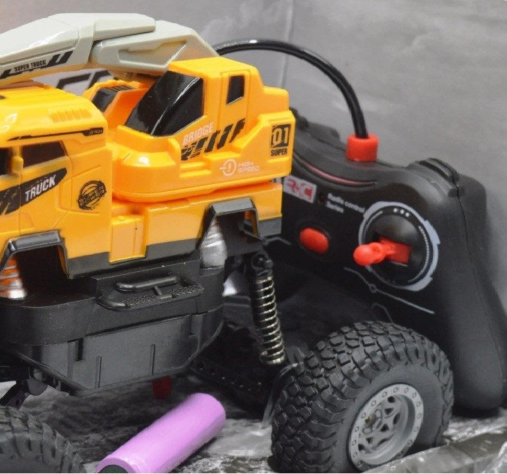 Rechargeable RC Rock Crawler Truck