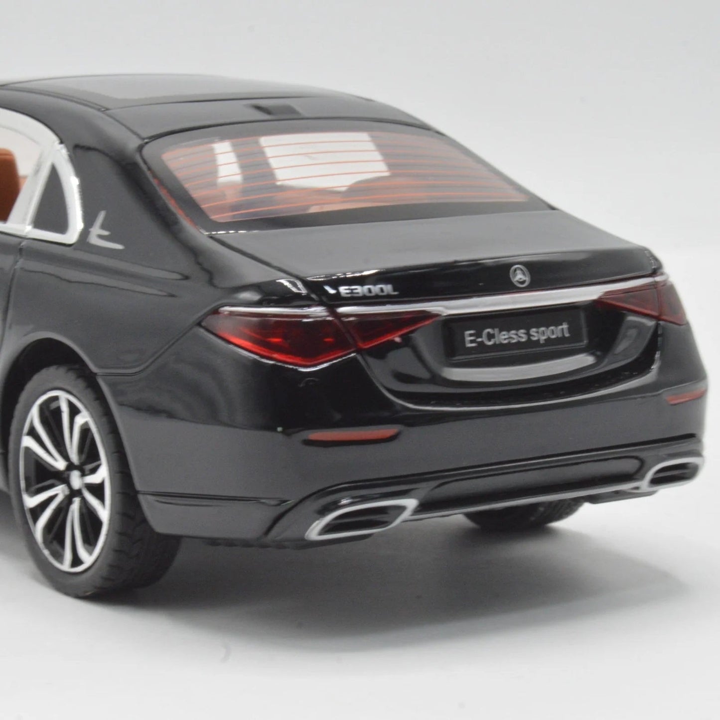 Diecast Mercedes E300L Car with Light & Sound